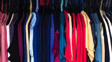 clotsity|How To ORGANIZE Your Closet Like A PRO: 5 Minimalist Rules .